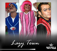 SHOW DE LAZY TOWN